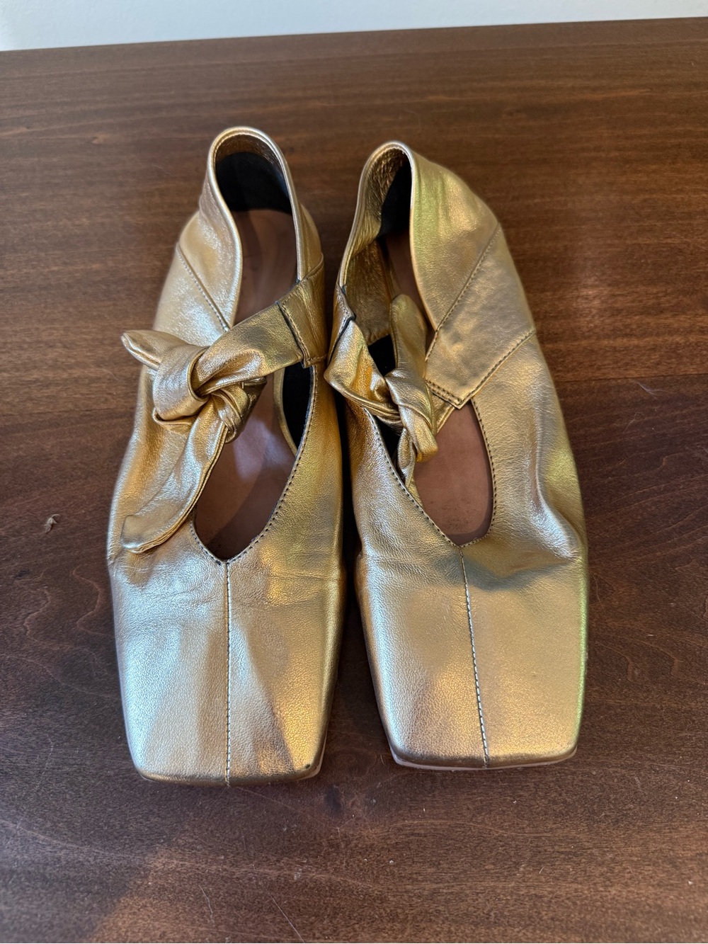 Anthropologie Vicenza Metallic Gold Knot Tie Ballet Flats - Women Size 8